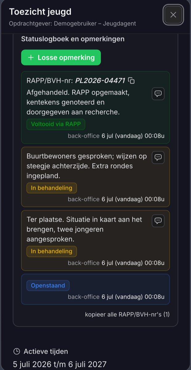 AIO op een telefoon: opdracht Toezicht jeugd met een statuslogboek vol terugkoppeling — statuswijzigingen (openstaand, in behandeling, voltooid via RAPP) met opmerkingen en een RAPP-nummer.